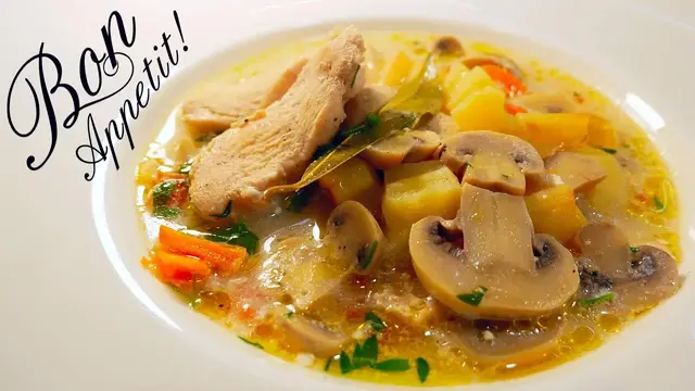 Куриный суп с плавленым сыром и шампиньонами