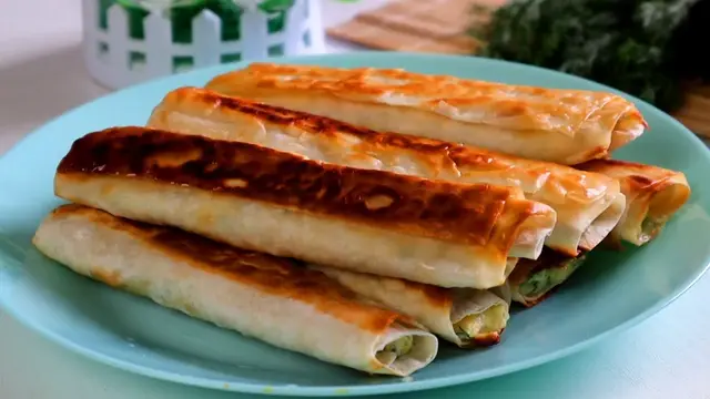 Трубочки из лаваша с сыром и творогом