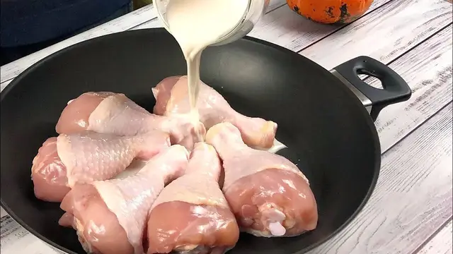 Куриные ножки в молоке