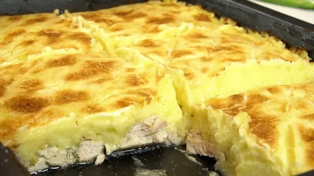 Курица с картофельным пюре в духовке