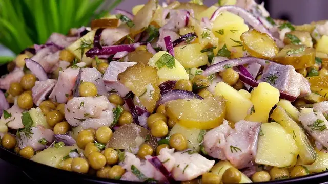 Настоящий закусочный салат