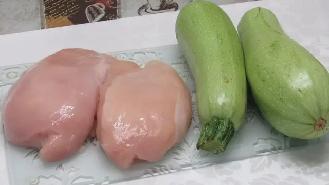 Запеканка из кабачков с курицей