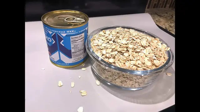 Вкусный завтрак с овсянкой