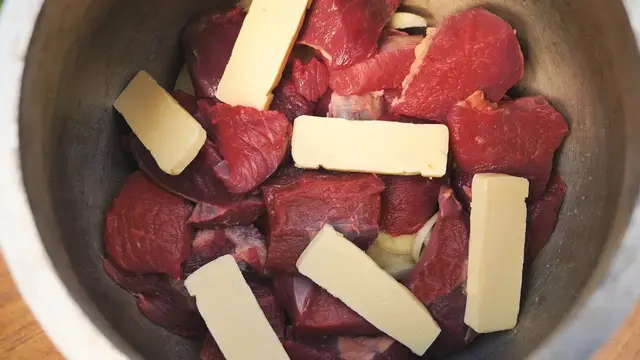Сочная говядина в казане