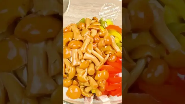 Оригинальный салат с селёдкой и грибами без майонеза