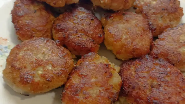 Сочные и нежные рыбные котлеты