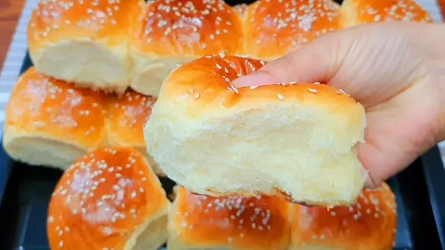 Вкусный сдобные булочки к чаю