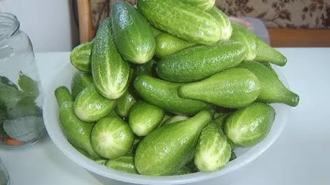 Маринованные огурцы