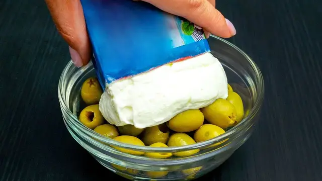 Бутерброды с оливками