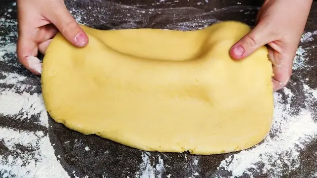 Вкусные молочные коржики