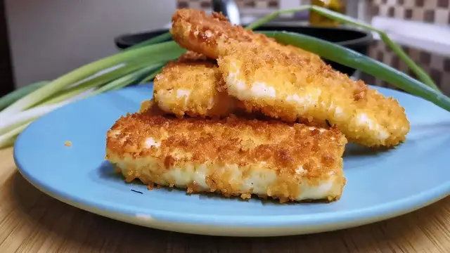 Закуска из жареного сыра 