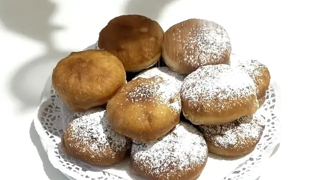 Пончики с повидлом