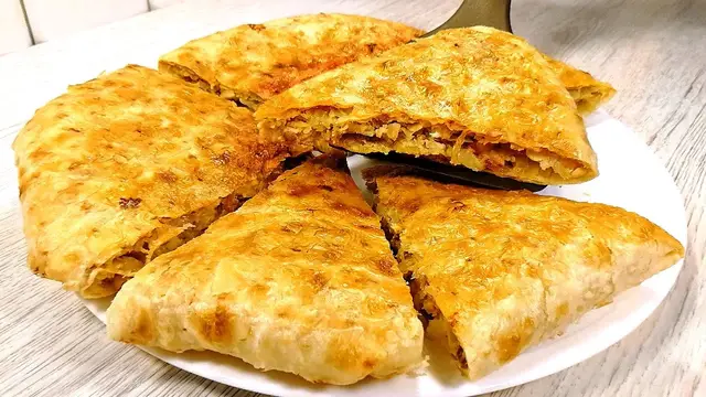 Сочный, хрустящий пирог на сковороде