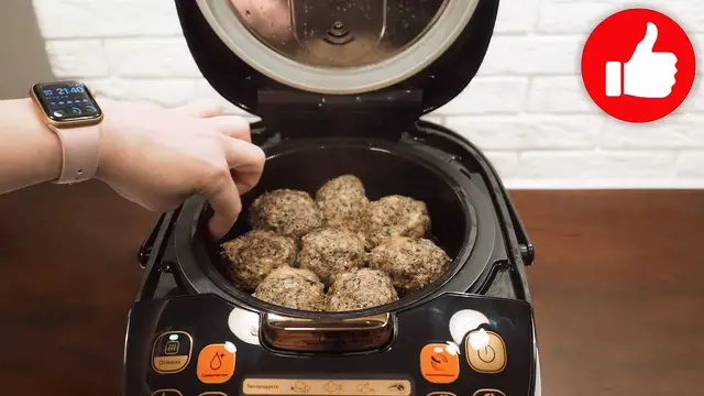 Сочные котлеты в мультиварке
