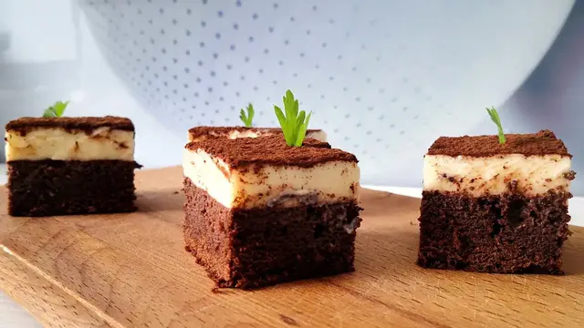Шоколадный кекс с заварным кремом