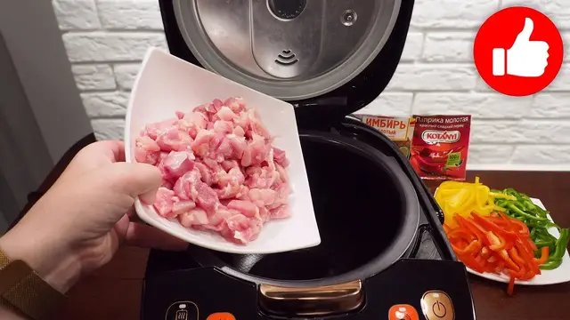 Курица с болгарским перцем в мультиварке