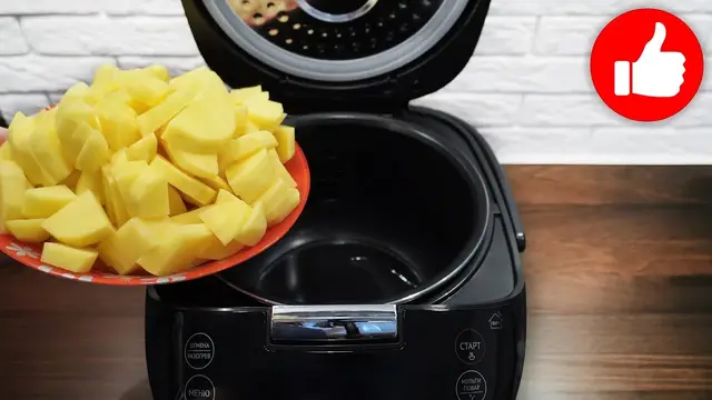 Картошка с беконом в мультиварке