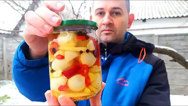 Маринованные яйца
