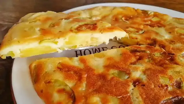 Простая запеканка из картофеля и кабачков