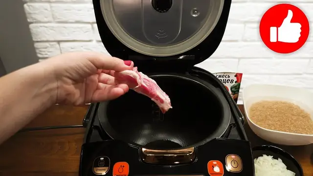 Свиные рёбрышки в мультиварке 