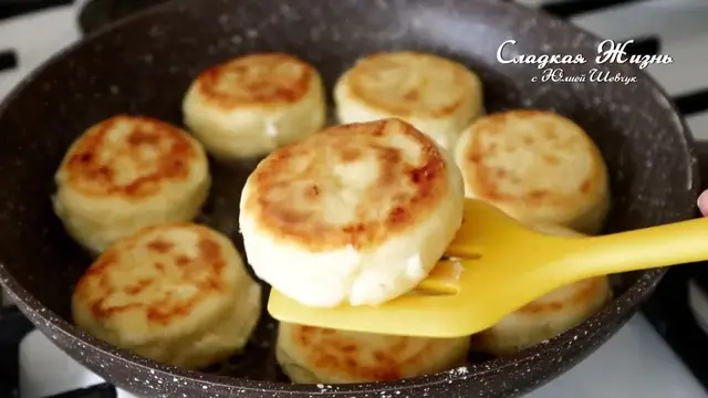 Самые вкусные сырники на завтрак за 10 минут