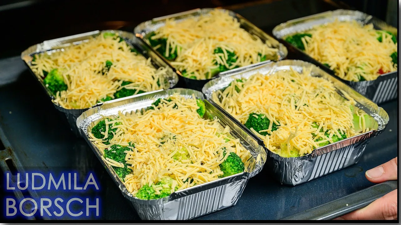 Мясная запеканка с брокколи и сыром