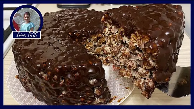 Торт со сгущёнкой без выпечки и печенья