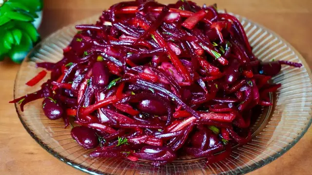 Вкусный салат из свеклы