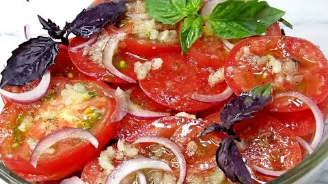 Закуска из помидоров