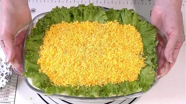 Классический салат Мимоза