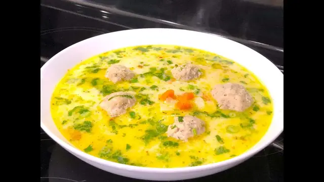 Куриный суп с фрикадельками 