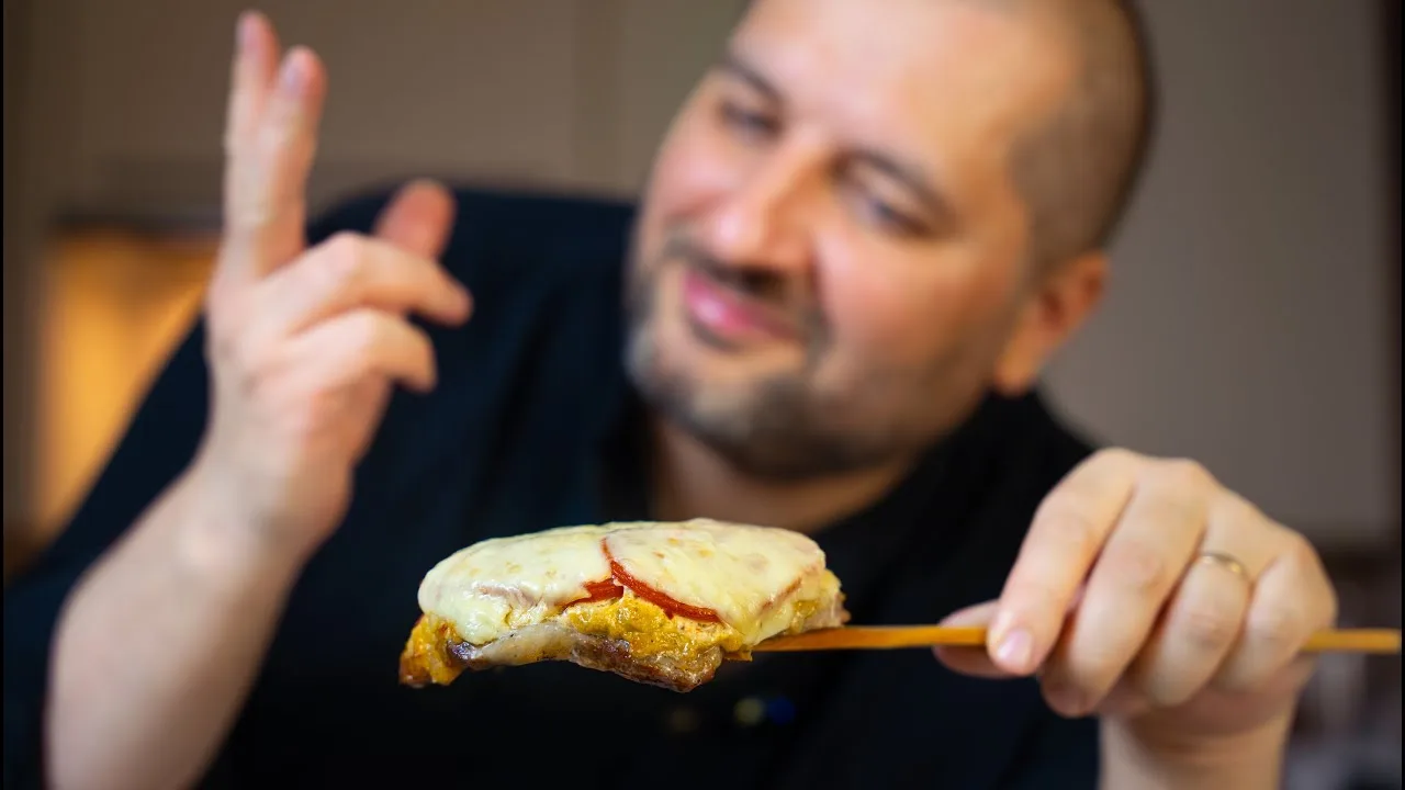 Мясо по-французски с томатами и сыром