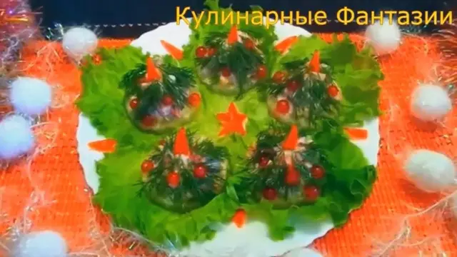 Салат с ананасами на новогодний стол 
