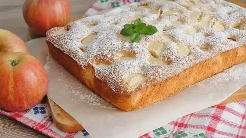 Яблочный пирог