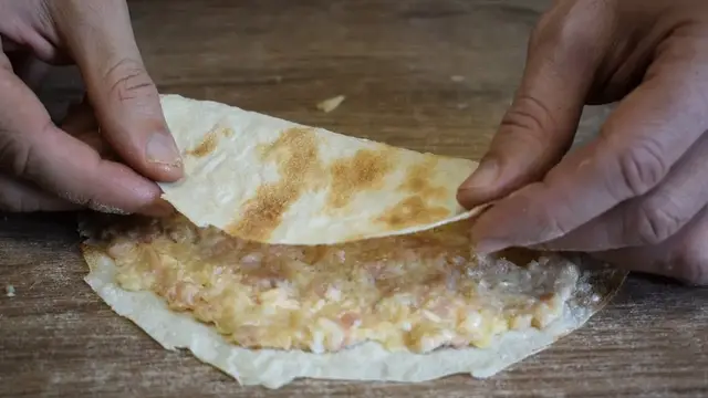 Вкусный лаваш с начинкой
