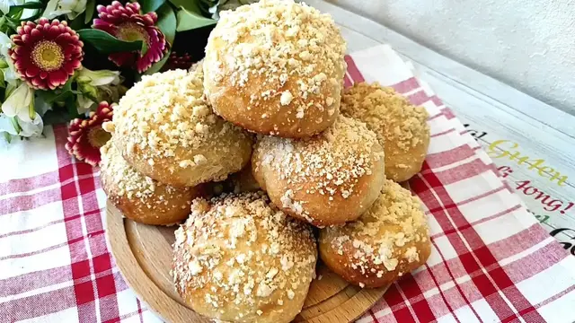 Домашние булочки со штрейзелем