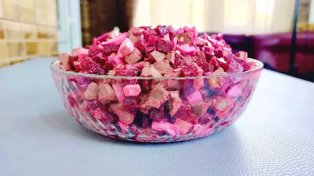 Новый салат со свеклой