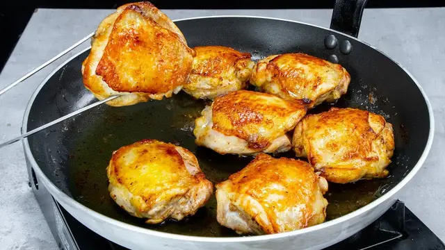 Куриные ножки на сковороде