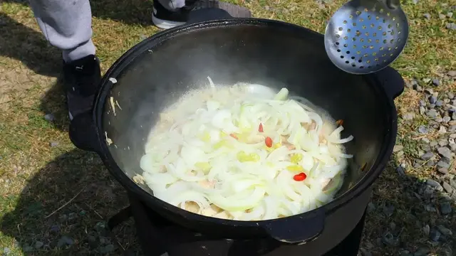 Мясо в казане в нежном сливочном вкусе