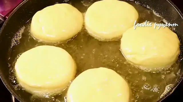 Пышные пончики с начинкой