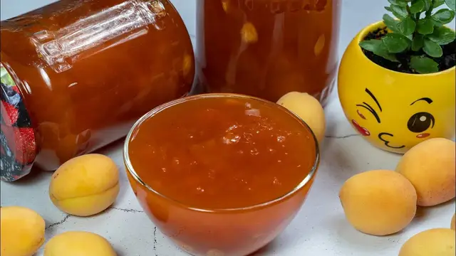 Абрикосовое варенье с косточками на зиму