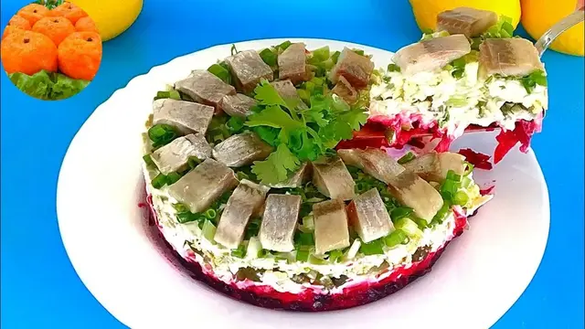 Салат Норвежский с сельдью и свеклой