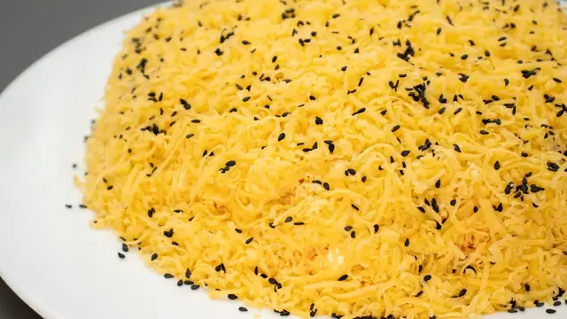 Слоеный салат Кучерявая нежность