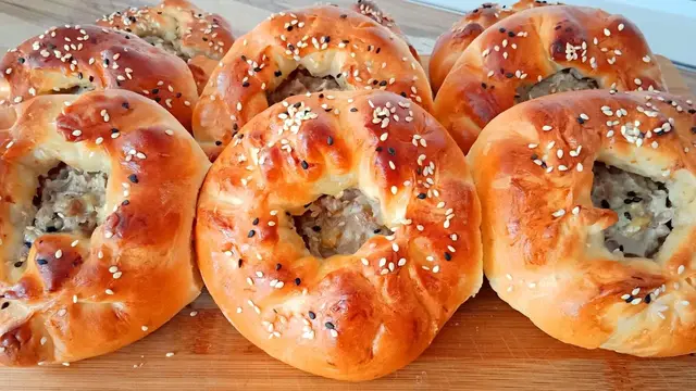 Легкие и воздушные пирожки в духовке