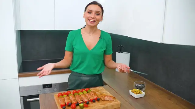 Куриные котлетки в беконе на праздничный стол