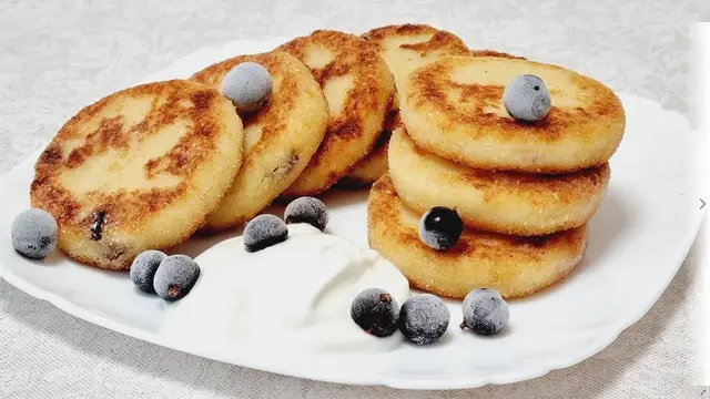Манники на сковородке