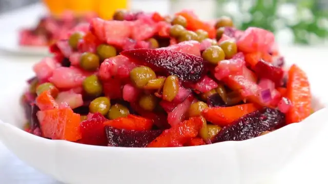 Очень вкусный салат со свеклой на каждый день