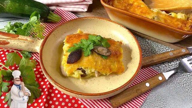 Запеканка из кабачков с грибами и сыром 