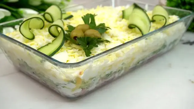  Вкусный салат с ветчиной