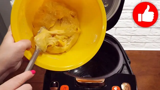 Медовый пирог в мультиварке